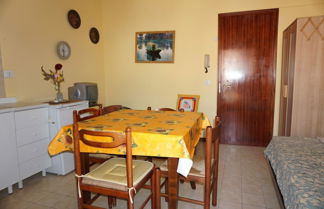 Photo 3 - Nice Studio Apartment in a Great Location Near the Beach - Beahost