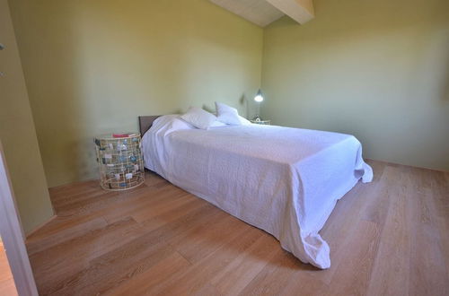 Photo 4 - Deluxe Apartment in Villa Salvia - Cignella Resort Tuscany