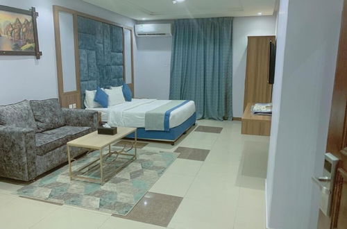 Photo 5 - Al Muteb Suites Al Yasmeen