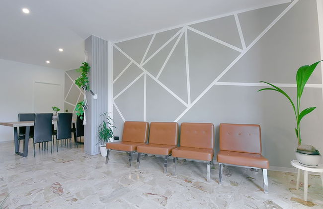 8 Bedroom Apartment in Reggio Emilia Center - Photo 22