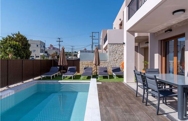 Cretan Residence With Pool - Photo 18