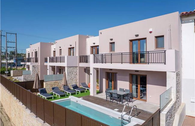Cretan Residence With Pool - Photo 29