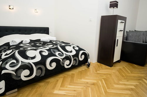 Photo 2 - Black & White Apartment by Wenceslas Sq.