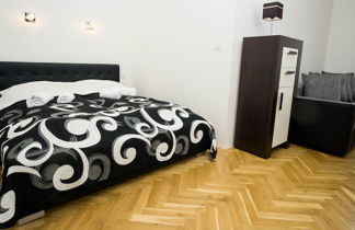 Foto 2 - Black & White Apartment by Wenceslas Sq.