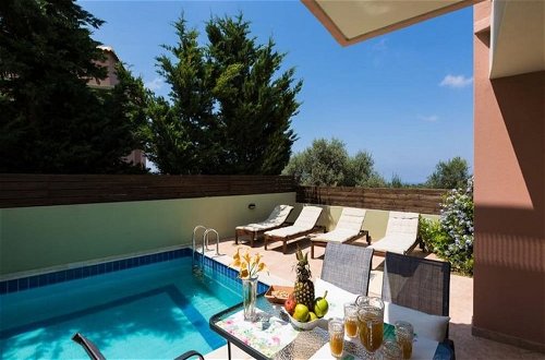 Foto 16 - Two Bedroom Three Bedroom Villa With Private Pool