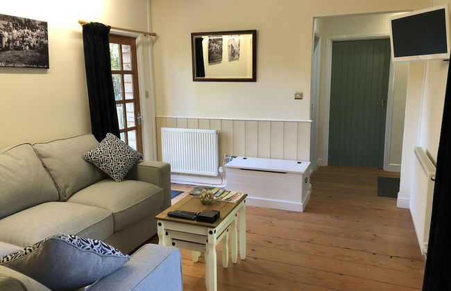Idyllic Location, Stunning Views, Relax & Refresh in Peace & Comfort - Foto 12