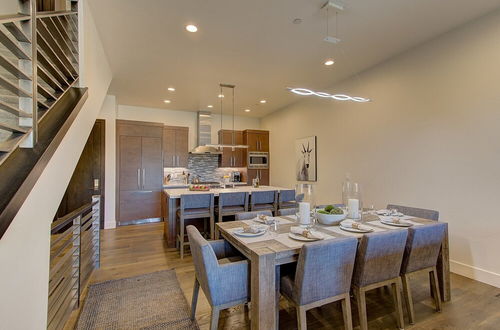 Photo 19 - Juniper Landing 3 Bedroom by Avantstay Condo in Park City Mountain Resort w/ Pool, Hot Tub & Gym