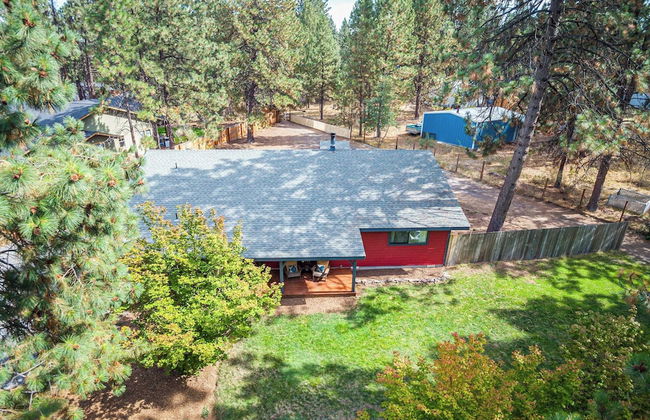 Quiet River Bend Cabin by Avantstay 35 Mins to Mt Bachelor 10 Mins to Town Centre Hot Tub! - Foto 25