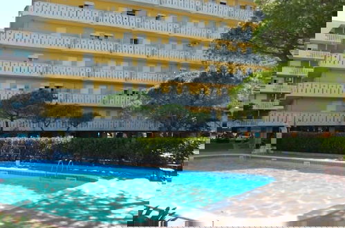 Photo 7 - Flat With sea View Balcony