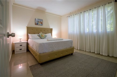Photo 3 - Fully Equipped 2br Apt>dt>5mins To The Beach