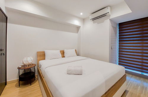 Photo 2 - Best Deal And Comfy 1Br At Branz Bsd City Apartment