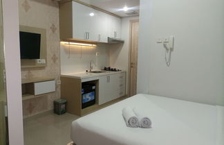 Foto 3 - Nice And Comfort Studio At Taman Melati Sinduadi Apartment