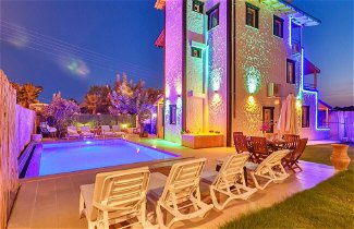 Foto 1 - Lovely Villa With Private Pool and Terrace in Kas