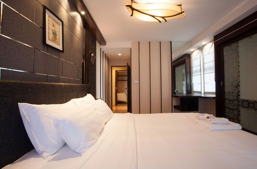 Photo 2 - 2c-2bedrooms/2.5bath@downtown Bangkok Near Bts/mrt