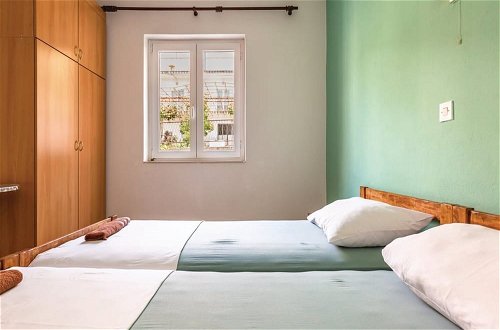 Foto 6 - Comfortable 3 Bedroom Apartment in Makarska