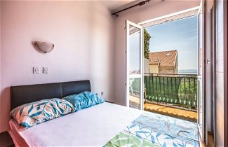Foto 2 - Comfortable 3 Bedroom Apartment in Makarska