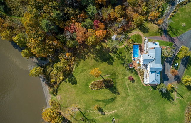 Shakespeare on the Hudson by Avantstay Two Home Buyout on the Hudson River! 22 Bedrooms! - Foto 45