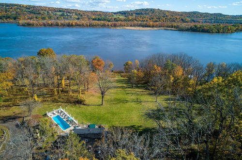 Foto 48 - Shakespeare on the Hudson by Avantstay Two Home Buyout on the Hudson River! 22 Bedrooms