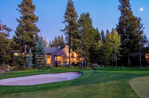 Photo 23 - Sunriver by Avantstay Cozy Mountain Home w/ Indoor Pool and Hot Tub