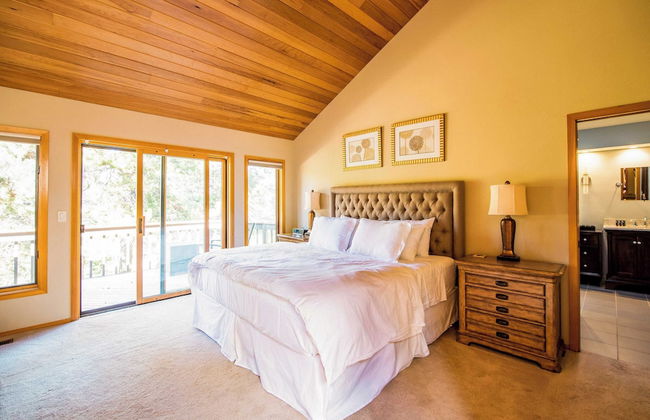 Sunriver by Avantstay Cozy Mountain Home w/ Indoor Pool and Hot Tub - Foto 14