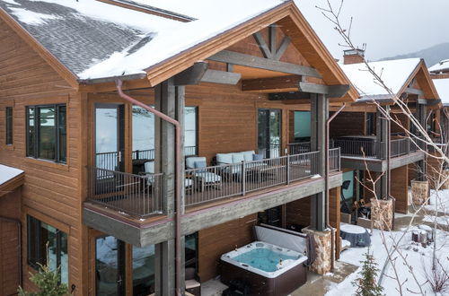 Foto 21 - White Wolf by Avantstay Stunning Unit in Ideal Park City Location w/ Communal Pool & Hot Tub