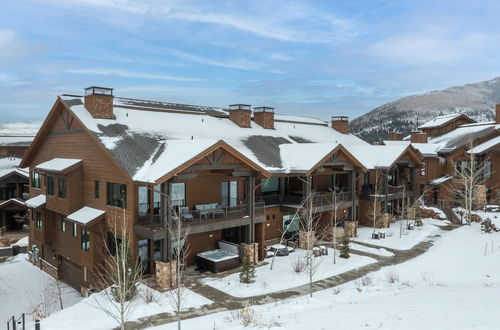 Foto 30 - White Wolf by Avantstay Stunning Unit in Ideal Park City Location w/ Communal Pool & Hot Tub