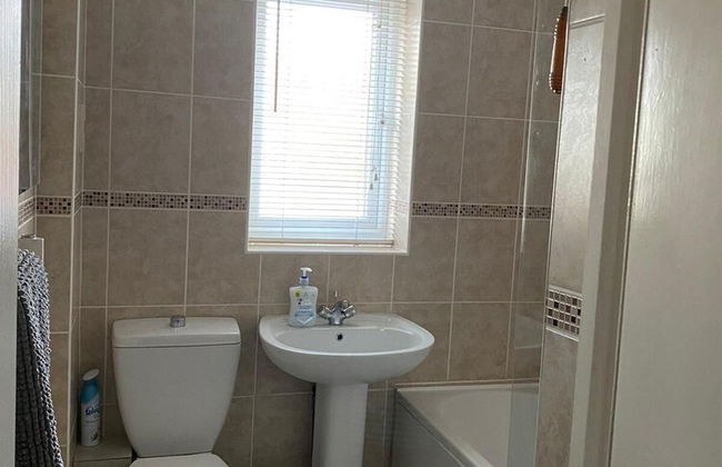 Riverside Park Ground Floor Apartment - St Neots - Foto 14