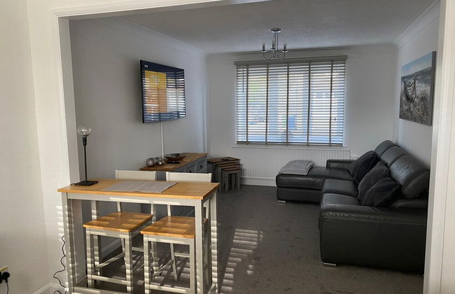 Riverside Park Ground Floor Apartment - St Neots - Foto 1