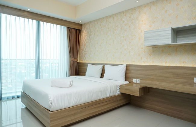 Cozy Studio Apartment at Nine Residence connected to Mall - Foto 1