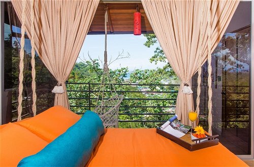 Foto 19 - Exclusive 5BR Tanager Ocean View Villa w Private Pool Jungle Views