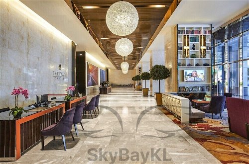 Photo 2 - Platinum Suites by Skybay