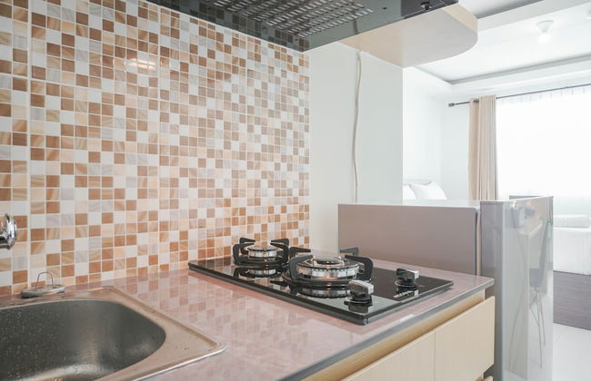 Comfortable and Homey Studio at Amethyst Apartment - Foto 8