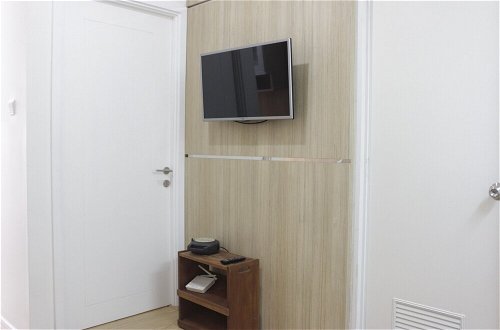 Photo 14 - Cozy Stay 1BR Apartment at Parahyangan Residence