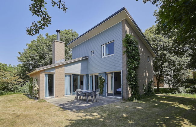 Villa in Kijkduin Near North Sea Beach - Foto 1