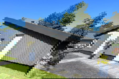 Foto 25 - Modern Villa With Terrace and Garden in Dirkshorn