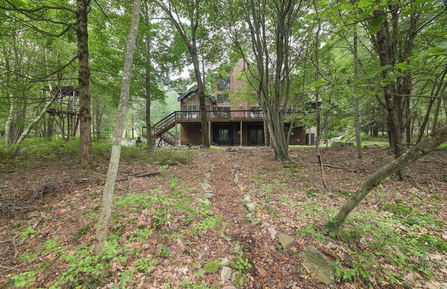 Elk Hollow by Avantstay Lakefront Chalet w/ Game Room & Fire Pit - Foto 50