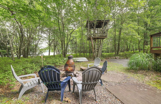 Elk Hollow by Avantstay Lakefront Chalet w/ Game Room & Fire Pit - Foto 2