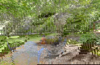 Foto 2 - Elk Hollow by Avantstay Lakefront Chalet w/ Game Room & Fire Pit
