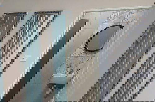 Foto 4 - Kendi's Inn Self Catering Apartments