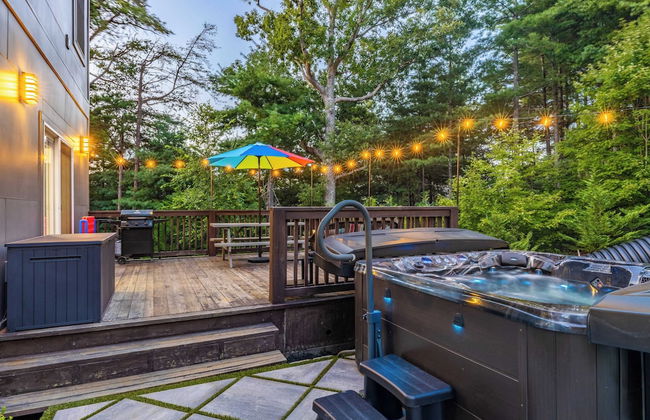 Modern Escape by Avanstay w/ Hot Tub, Fire Pit, Mountain Views, 10min to Town - Foto 48