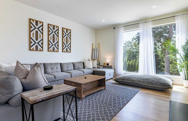 Modern Escape by Avanstay w/ Hot Tub, Fire Pit, Mountain Views, 10min to Town - Foto 47