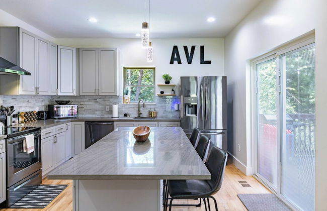 Modern Escape by Avanstay w/ Hot Tub, Fire Pit, Mountain Views, 10min to Town - Foto 38