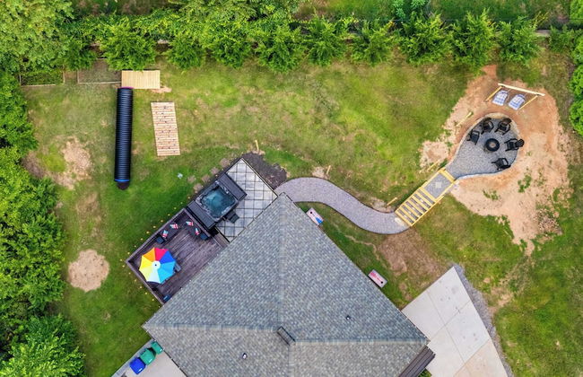 Modern Escape by Avanstay w/ Hot Tub, Fire Pit, Mountain Views, 10min to Town - Foto 18