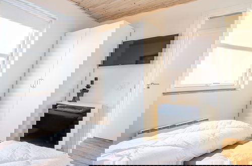 Foto 4 - 6 Person Holiday Home in Tarm