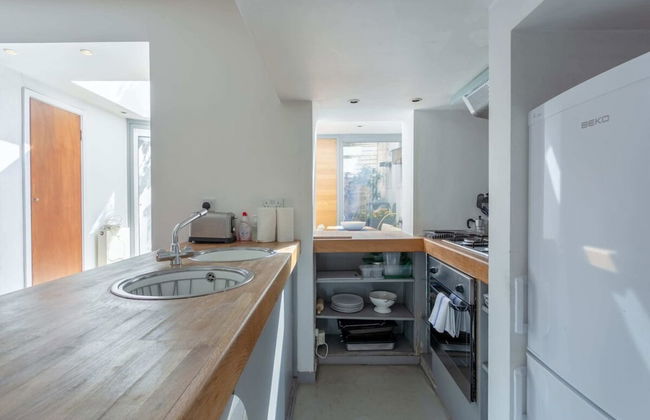 Fantastic and Bright 1 Bedroom Garden Flat - Foto 13
