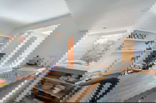 Foto 12 - Fantastic and Bright 1 Bedroom Garden Flat