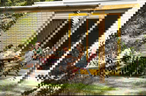 Foto 1 - Modern Bungalow With Covered Terrace, in Appelscha