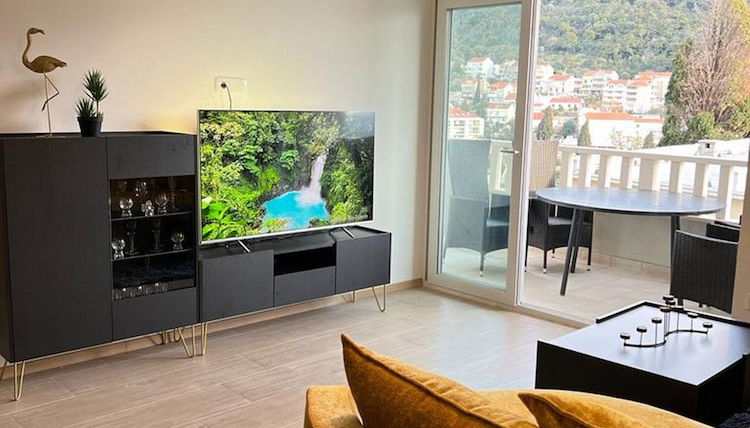 Foto 1 - Apartments Jelena - One Bedroom Apartment With Balcony and Sea View