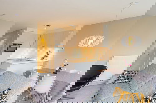 Foto 6 - Bright Apartment With Terrace