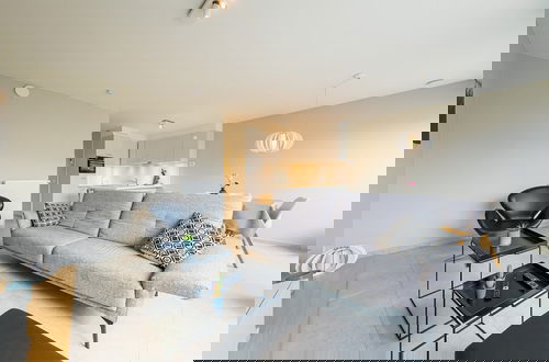 Foto 1 - Modern Apartment With Spacious Terrace